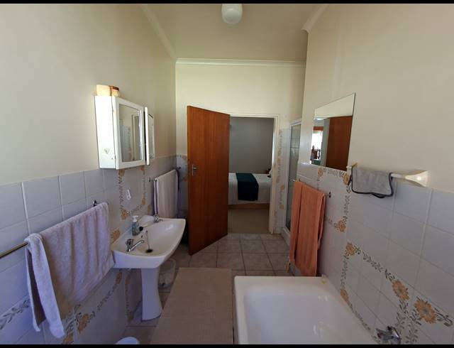 3 BEDROOM HOUSE FOR SALE IN BOSKLOOF